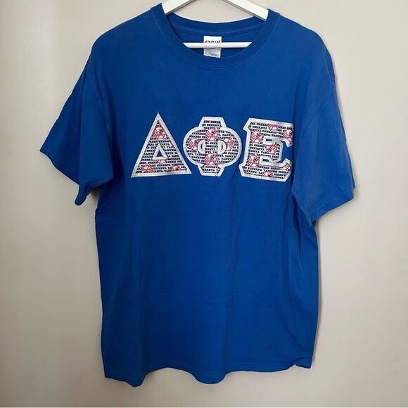 Delta Phi Epsilon Stitched Letter Tee Shirt NY Yankees Blue MLB Baseball Crew - Picture 1 of 10